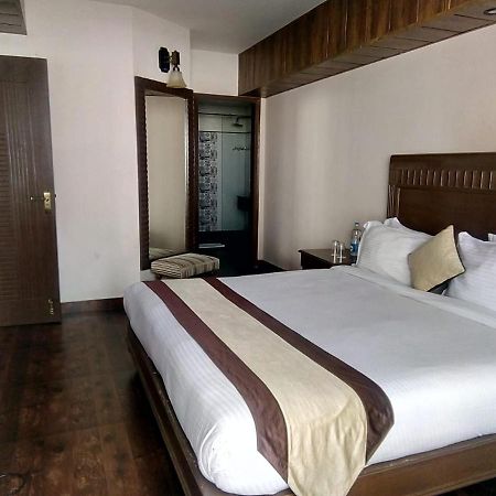 วัน เอิร์ธ รอยัล บูทิก Hotel มัสซูรี ภายนอก รูปภาพ