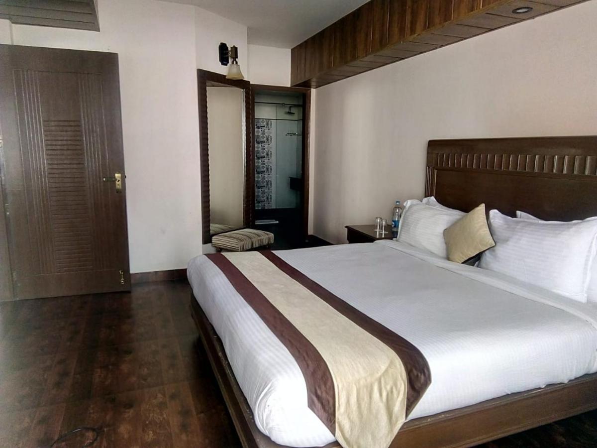 วัน เอิร์ธ รอยัล บูทิก Hotel มัสซูรี ภายนอก รูปภาพ